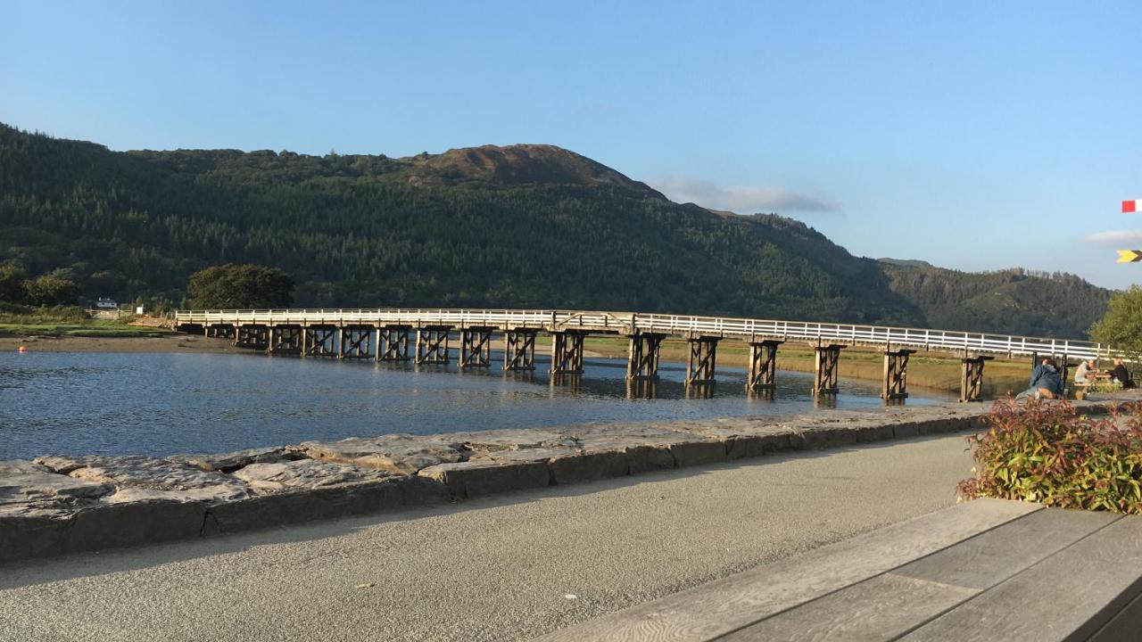Snowdonia Mawddach Escape Villa Dolgellau Exterior foto
